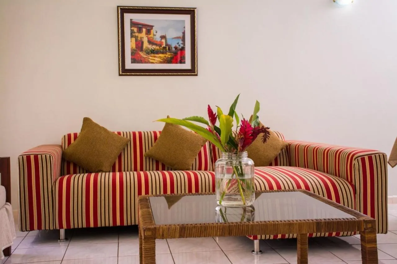 Columbus Heights Apartment Ocho Rios