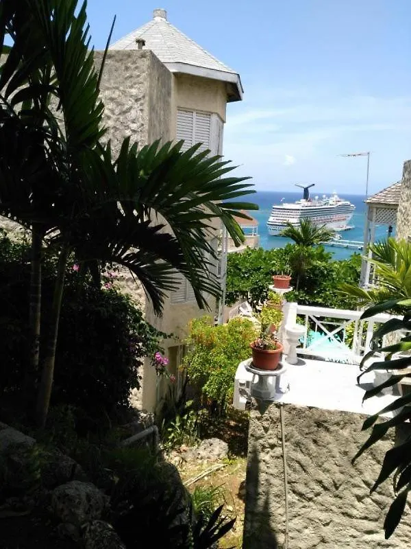 Columbus Heights Apartment Ocho Rios Jamaica